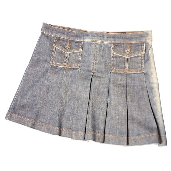Y2K Juicy Couture Pleated Mini Skirt ONE SIDE HAS FADING Denim Front Pockets - Picture 1 of 11
